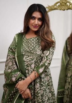 Green Printed Cotton Kurta Set