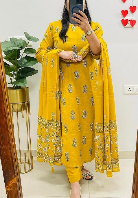 Red Printed Cotton Kurta Set