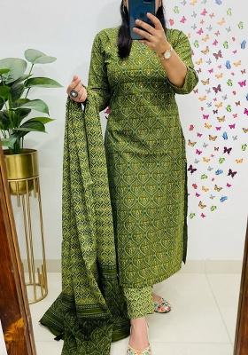 Blue Printed Cotton Straight Kurta Set