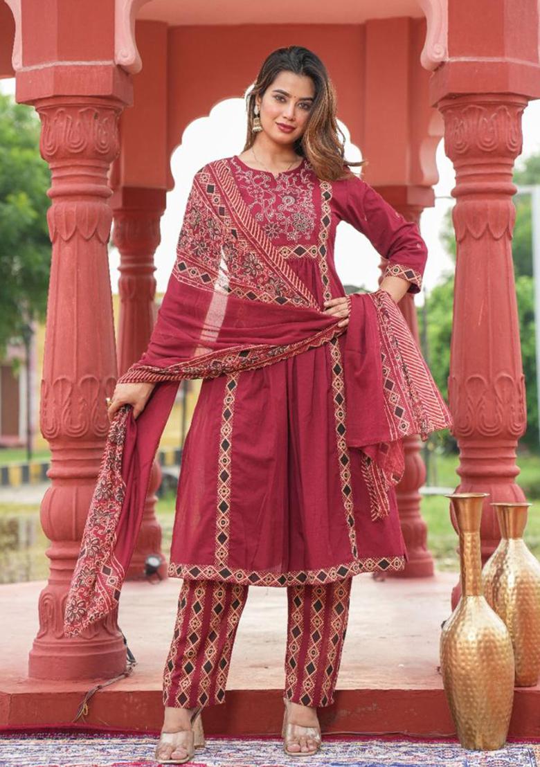 Maroon Printed Cotton Kurta Set - Indya