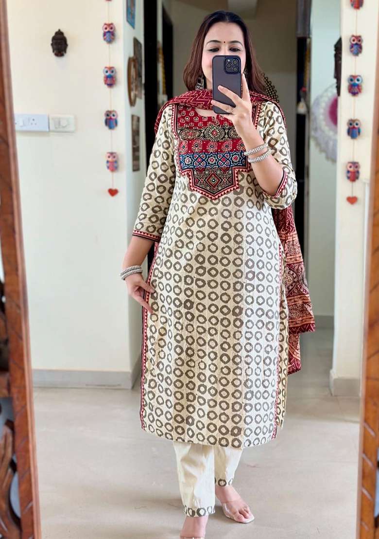 White Printed Cotton Straight Kurta Set - Indya