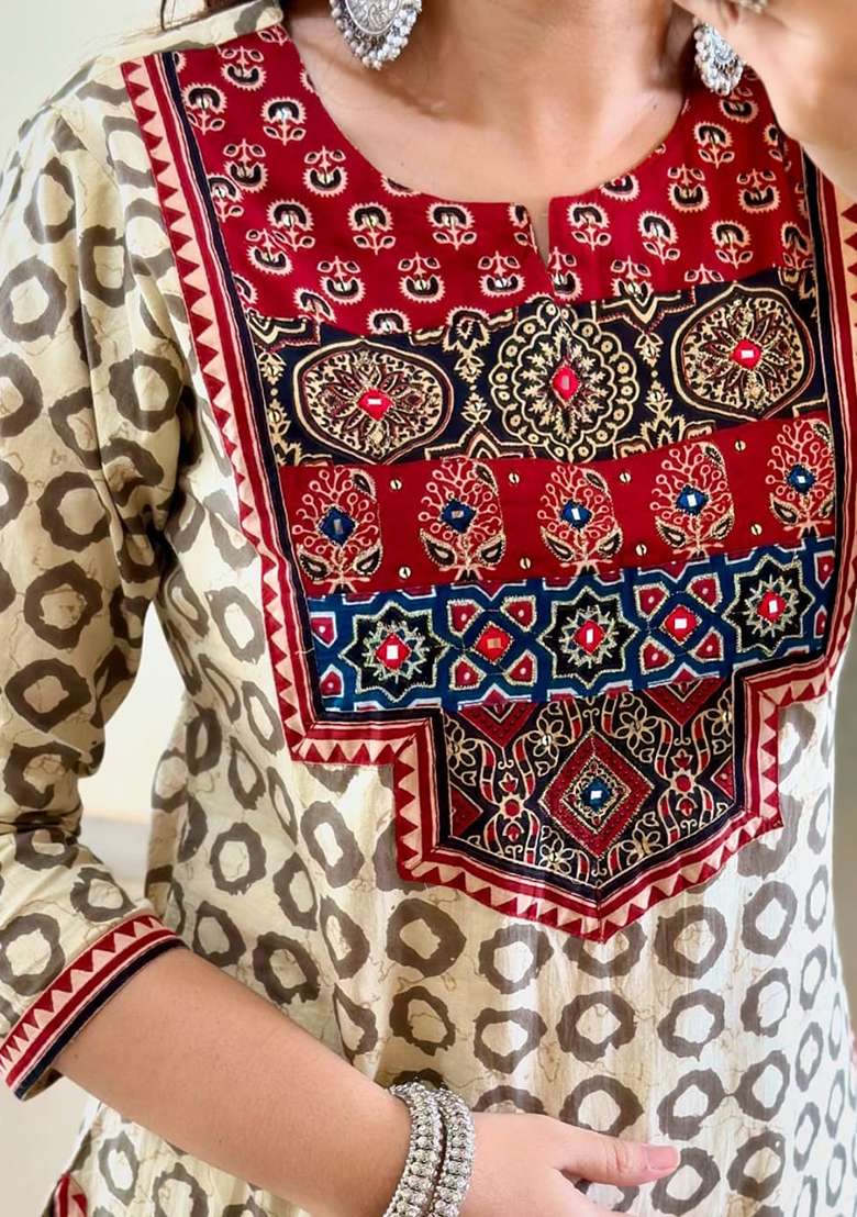 White Printed Cotton Straight Kurta Set - Indya