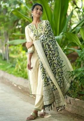 Off-White Printed Cotton Kurta Set