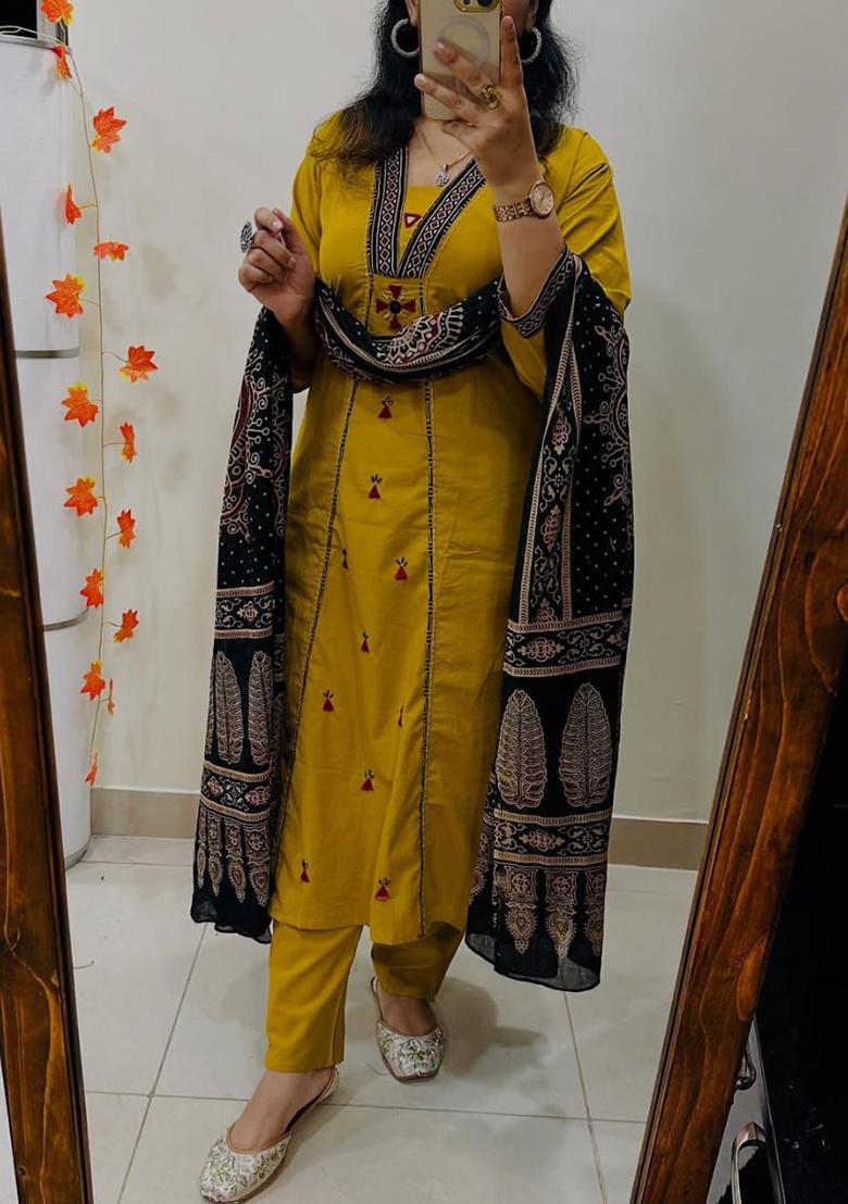 Yellow Printed Cotton Kurta Set - Indya