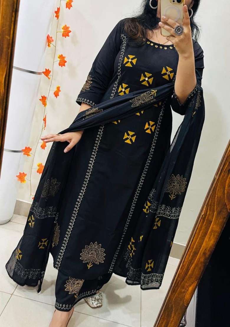 Black Embroidered Cotton Straight Kurta Set - Indya