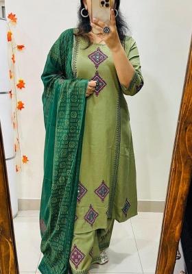 Green Printed Cotton Kurta Set