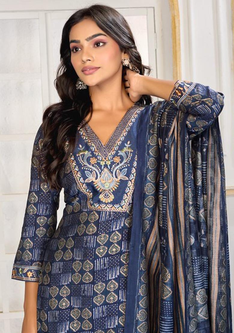 Blue Embroidered Chanderi Kurta Set - Indya