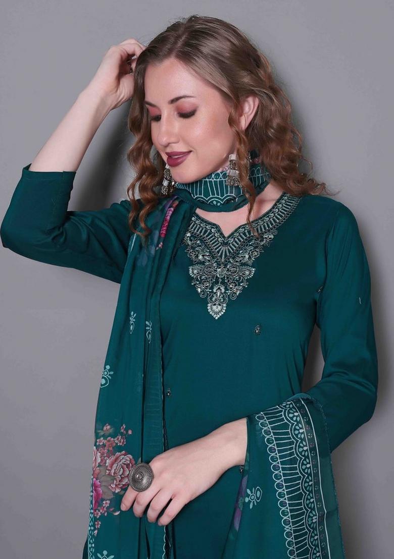 Blue Embroidered Silk Blend Kurta Set - Indya