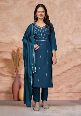 Blue Embroidered Cotton Blend Kurta Set