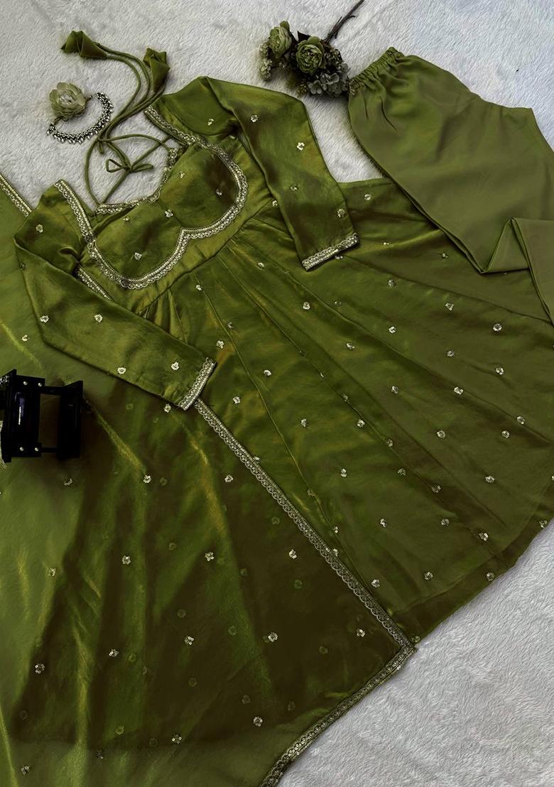 Mahendi Sequence Silk Kurta Set - Indya