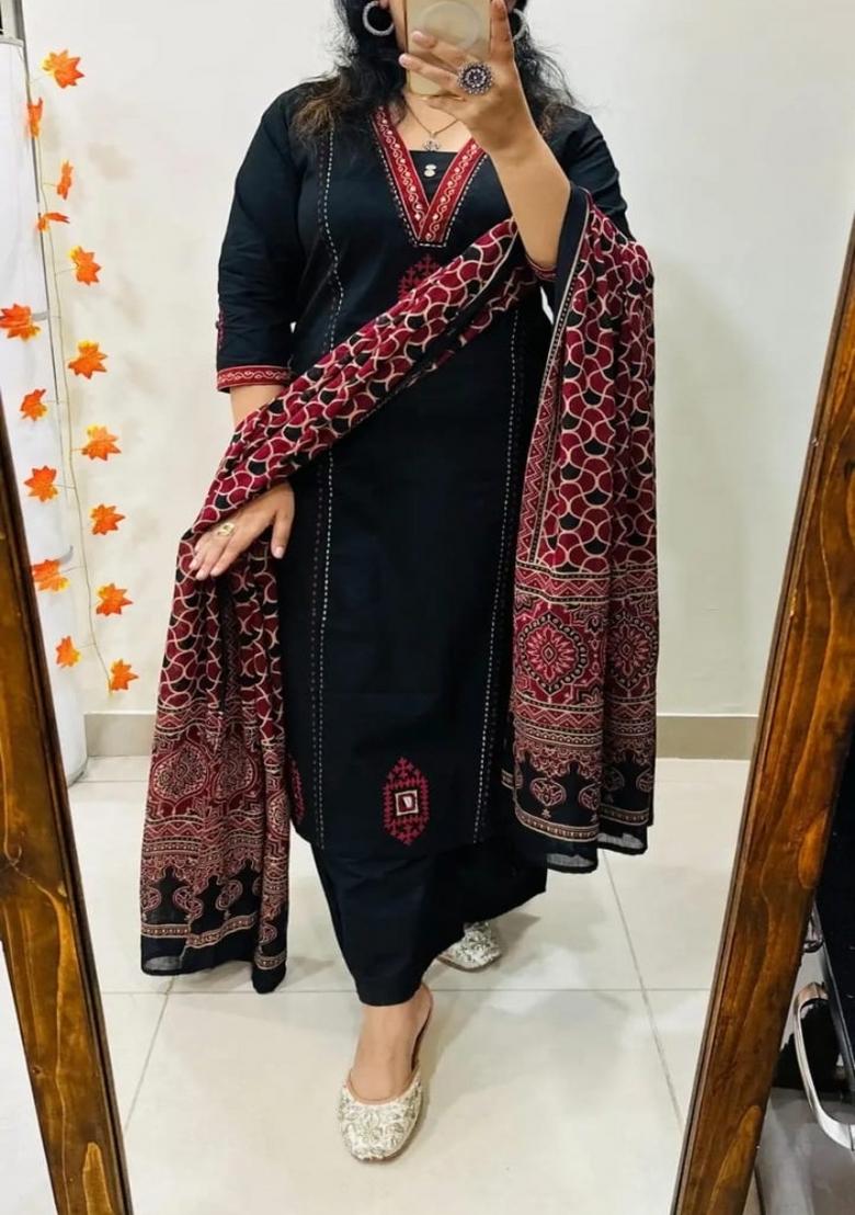 Black Embroidered Cotton Straight Kurta Set - Indya