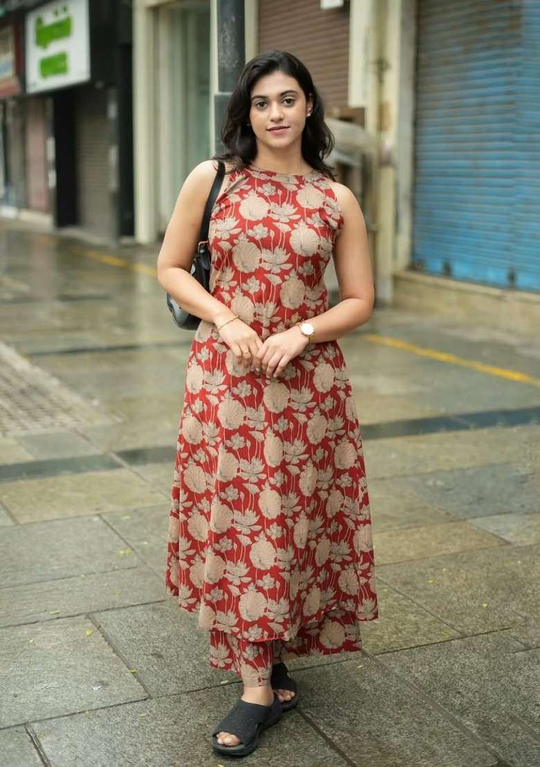 Red Floral Print Cotton A Line Kurta Set - Indya