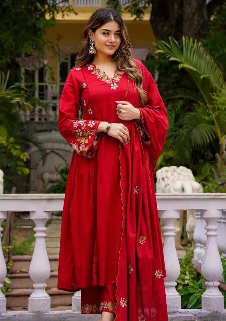 Red Embroidery Work Cotton Kurta Set - Indya