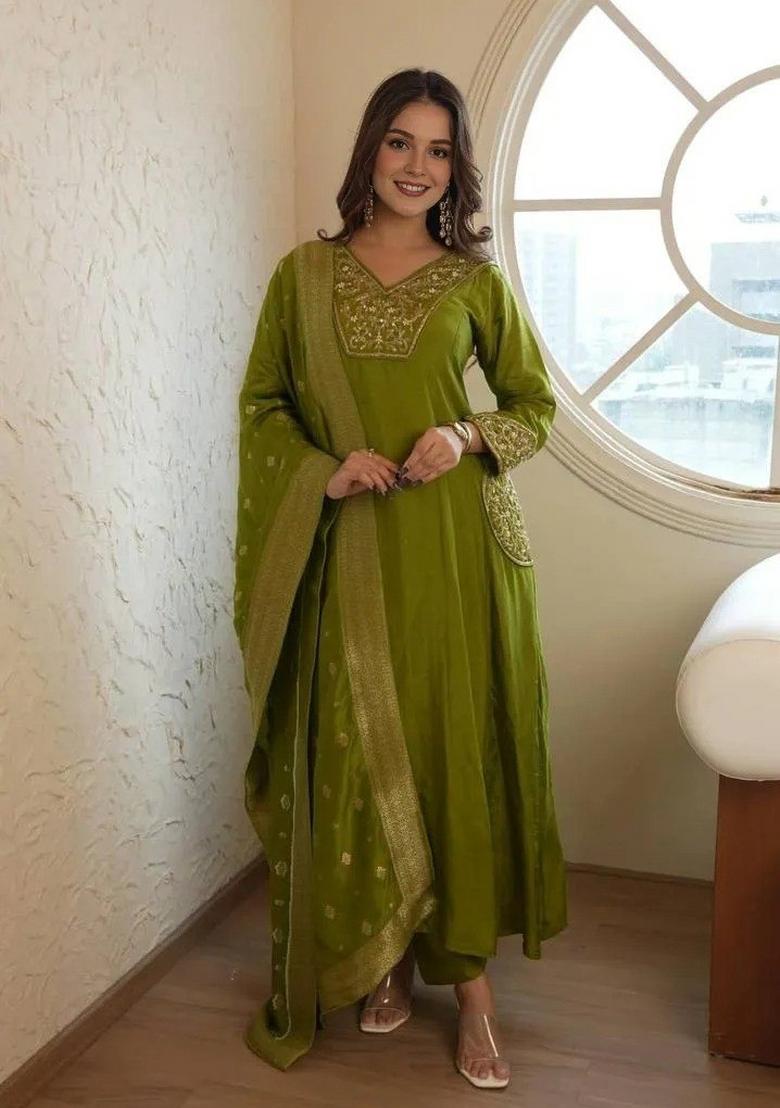 Green Embroidery Work Cotton Anarkali Set - Indya