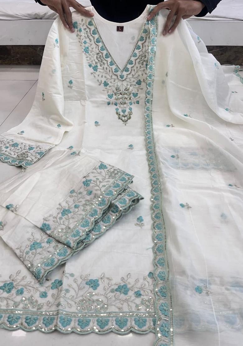 White Embroidery Work Chanderi Kurta Set - Indya