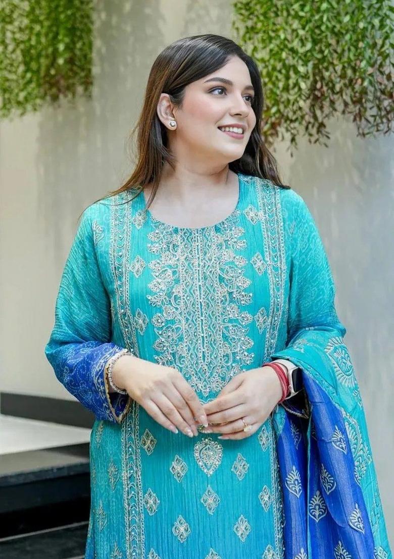 Blue Embroidery Work Chinnon Straight Kurta Set - Indya