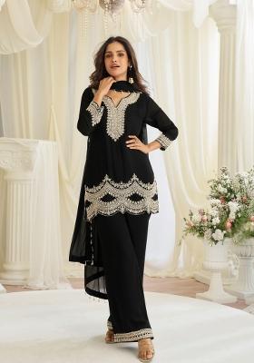 Black Embroidered Georgette Salwar Kameez