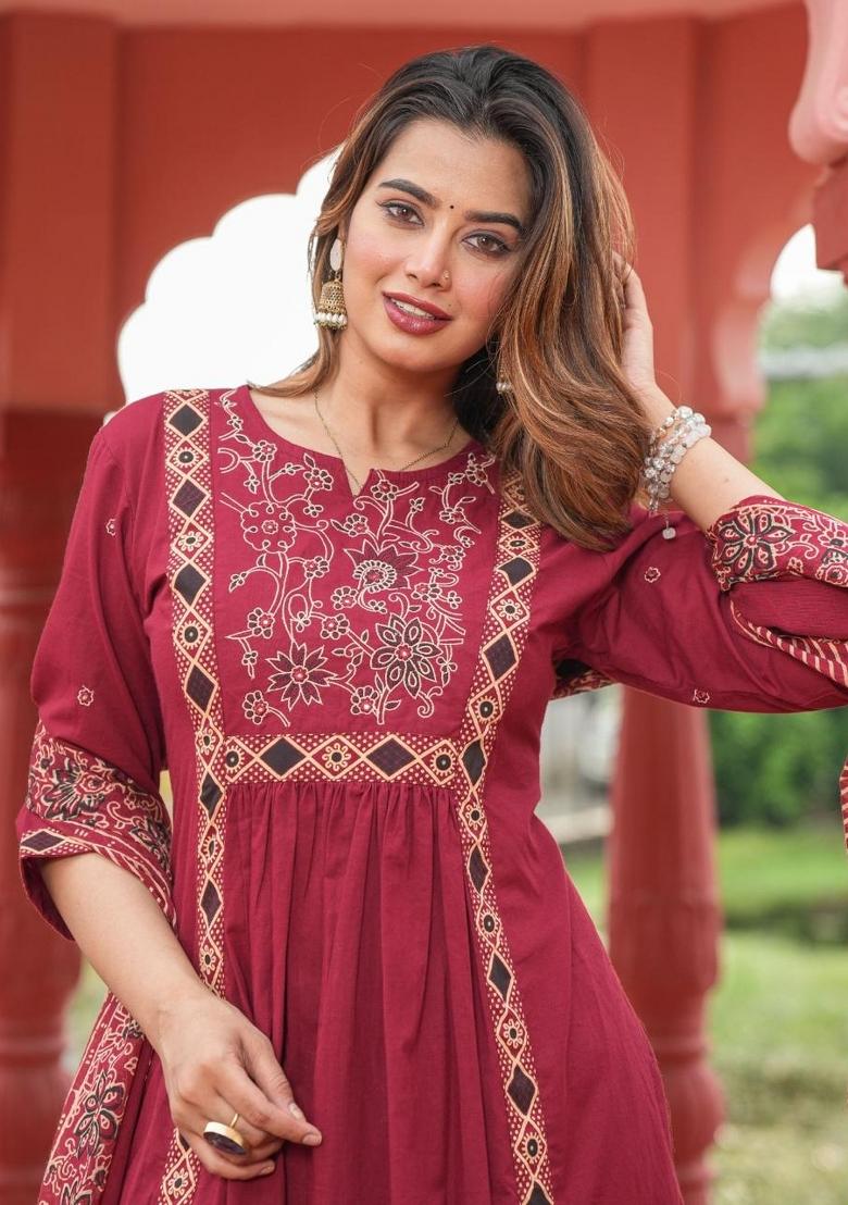 Maroon Embroidered Cotton Kurta Set - Indya