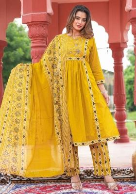 Yellow Embroidered Cotton Kurta Set