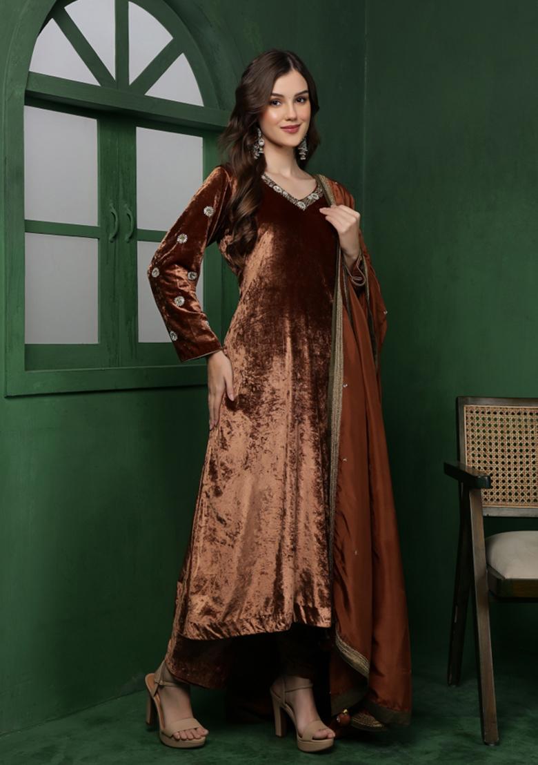 Brown Beads Velvet Kurta Set - Indya
