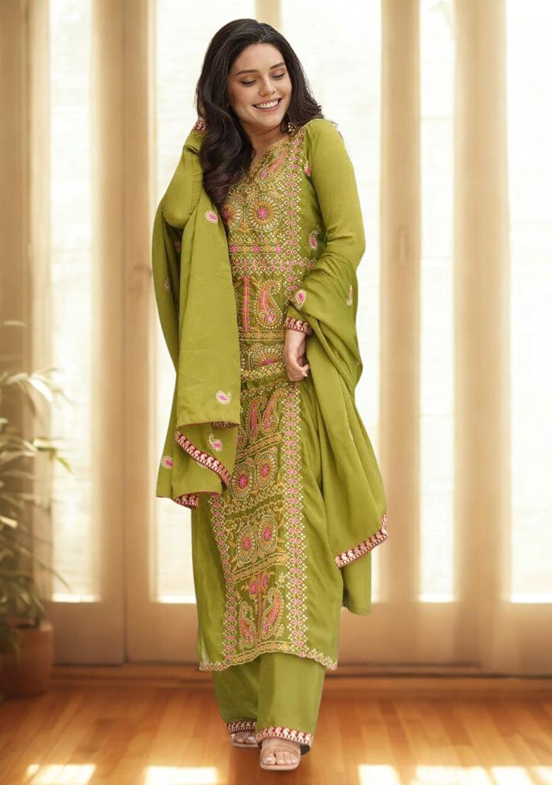 Green Embroidery Chinon Straight Kurta Set - Indya