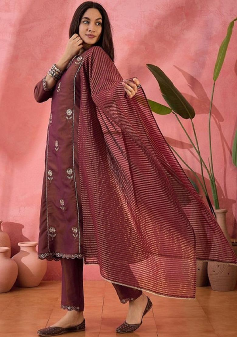 Maroon Embroidery Silk Kurta Set - Indya