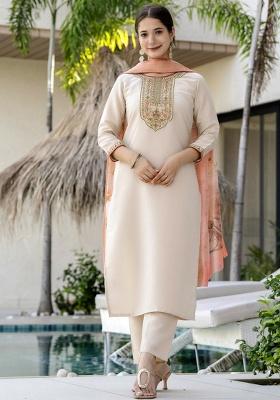 Off White Embroidery Rayon Kurta Set