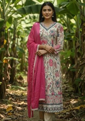 Off White Lace Work Rayon Kurta Set