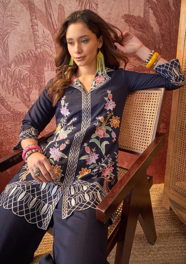 Navy Blue Embroidery Silk Kurta Set - Indya