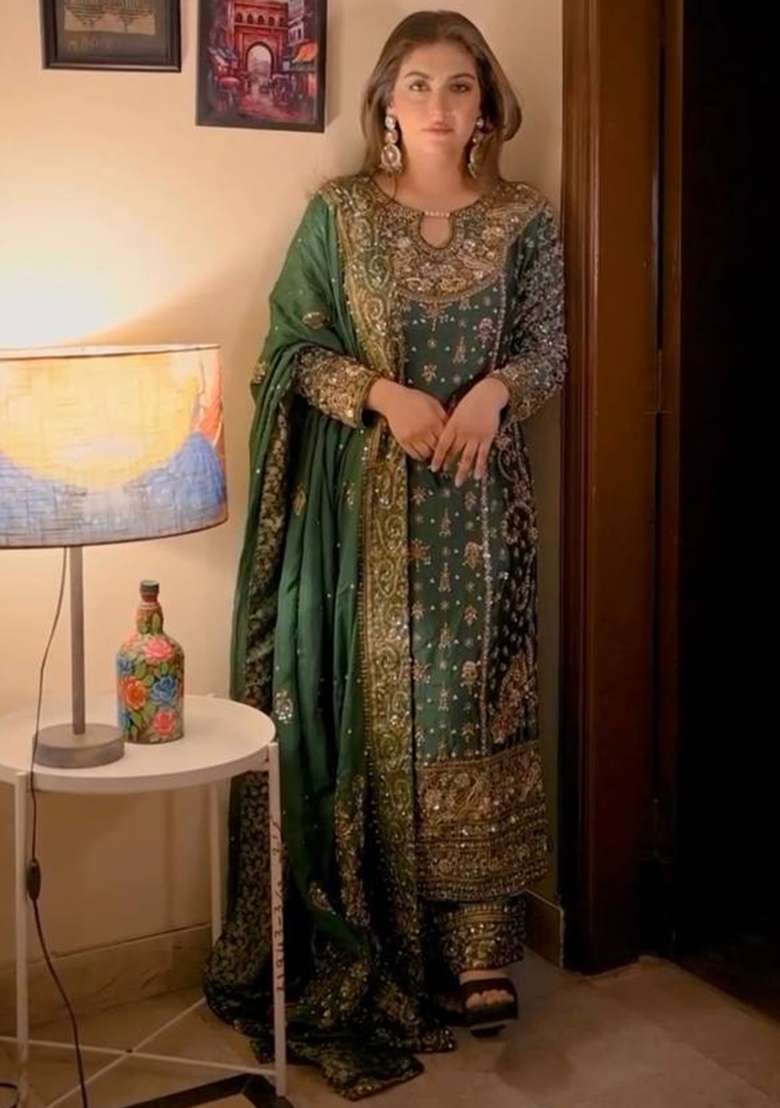 Green Embroidery Georgette Straight Kurta Set - Indya