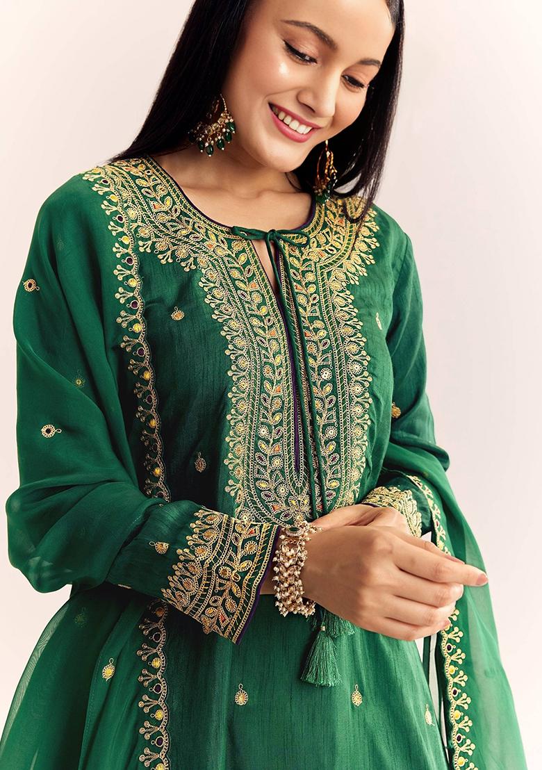 Green Embroidery Cotton Kurta Set - Indya