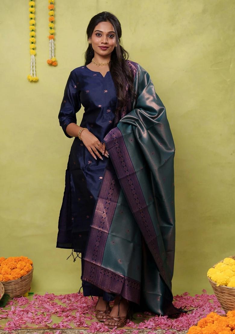 Blue Embroidery Crepe Kurta Set - Indya