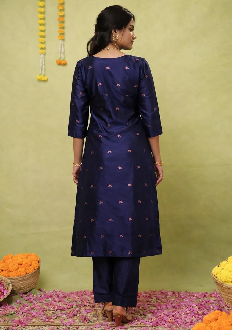 Blue Embroidery Crepe Kurta Set - Indya
