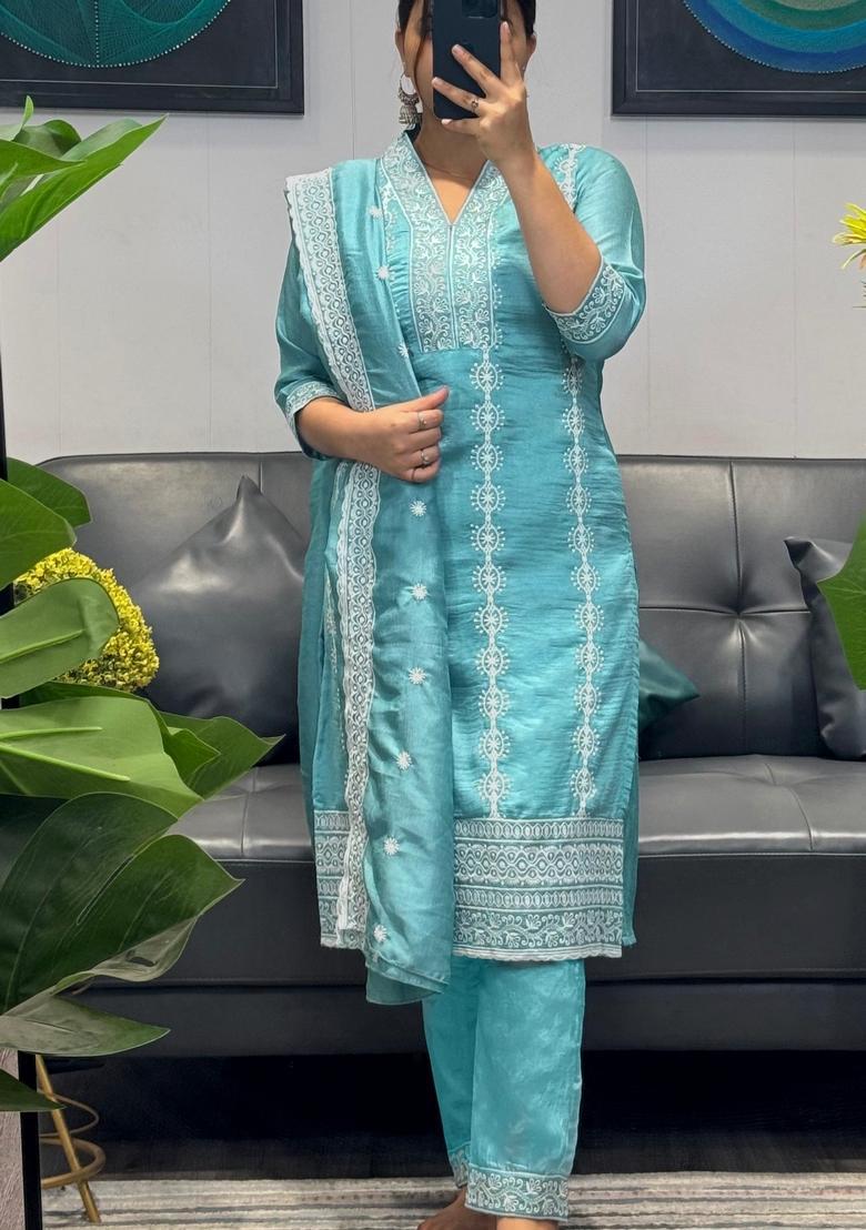 Sky Blue Embroidery Crepe Kurta Set - Indya
