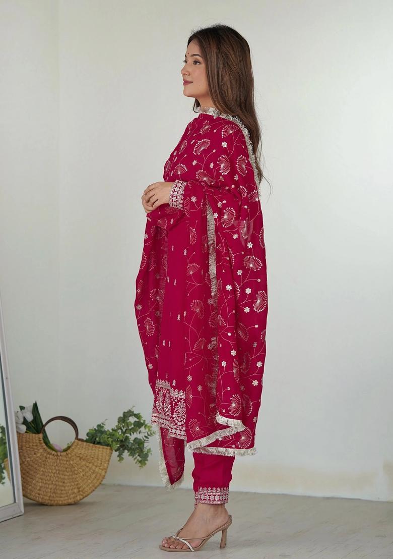 Pink Embroidery Crepe Kurta Set - Indya