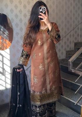 Gold Embroidery Velvet Kurta Set