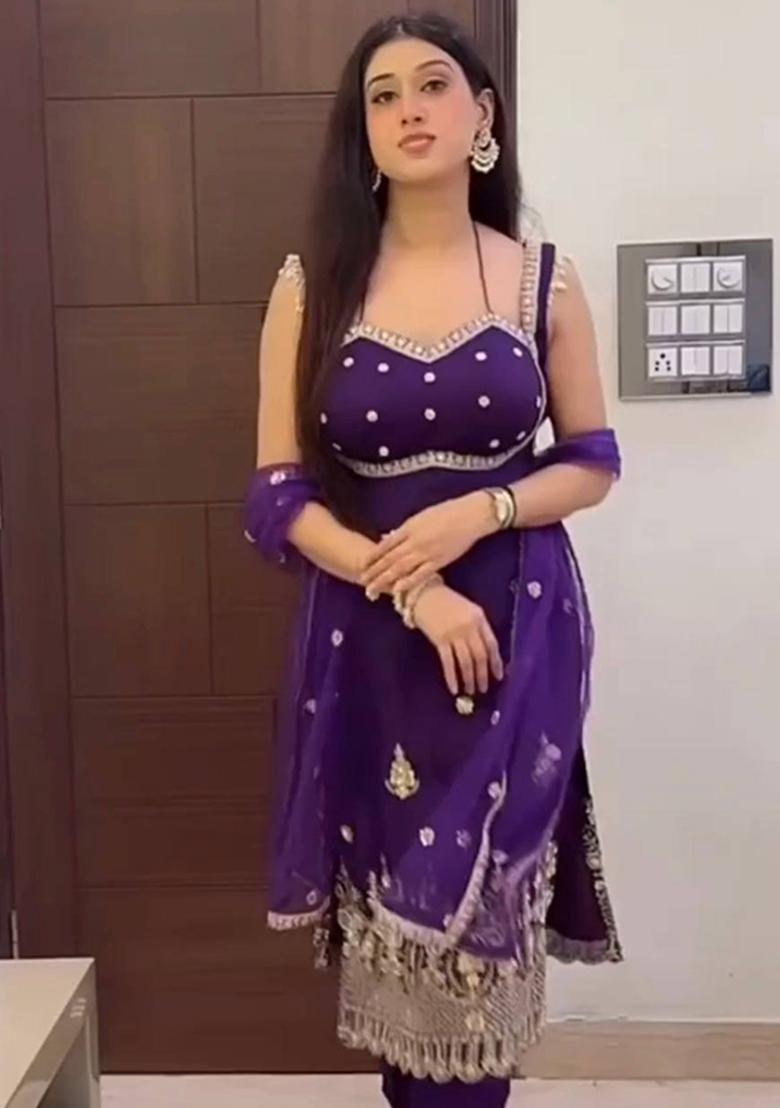 Wine Embroidery Velvet Kurta Set - Indya