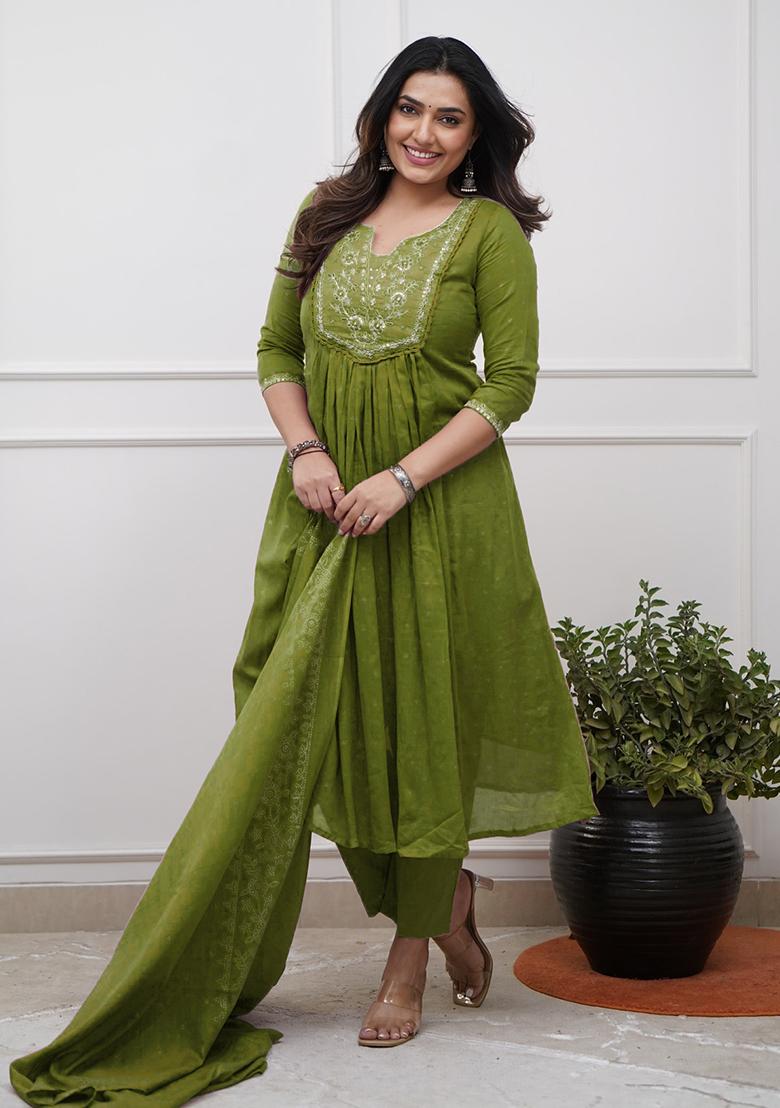 Mehendi Embroidery Cotton Kurta Set - Indya