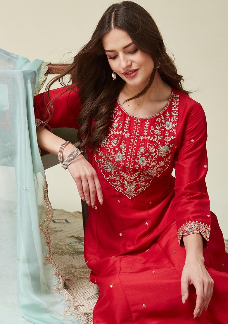 Red Embroidery Vichitra Kurta Set - Indya