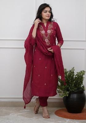Maroon Embroidery Rayon Kurta Set