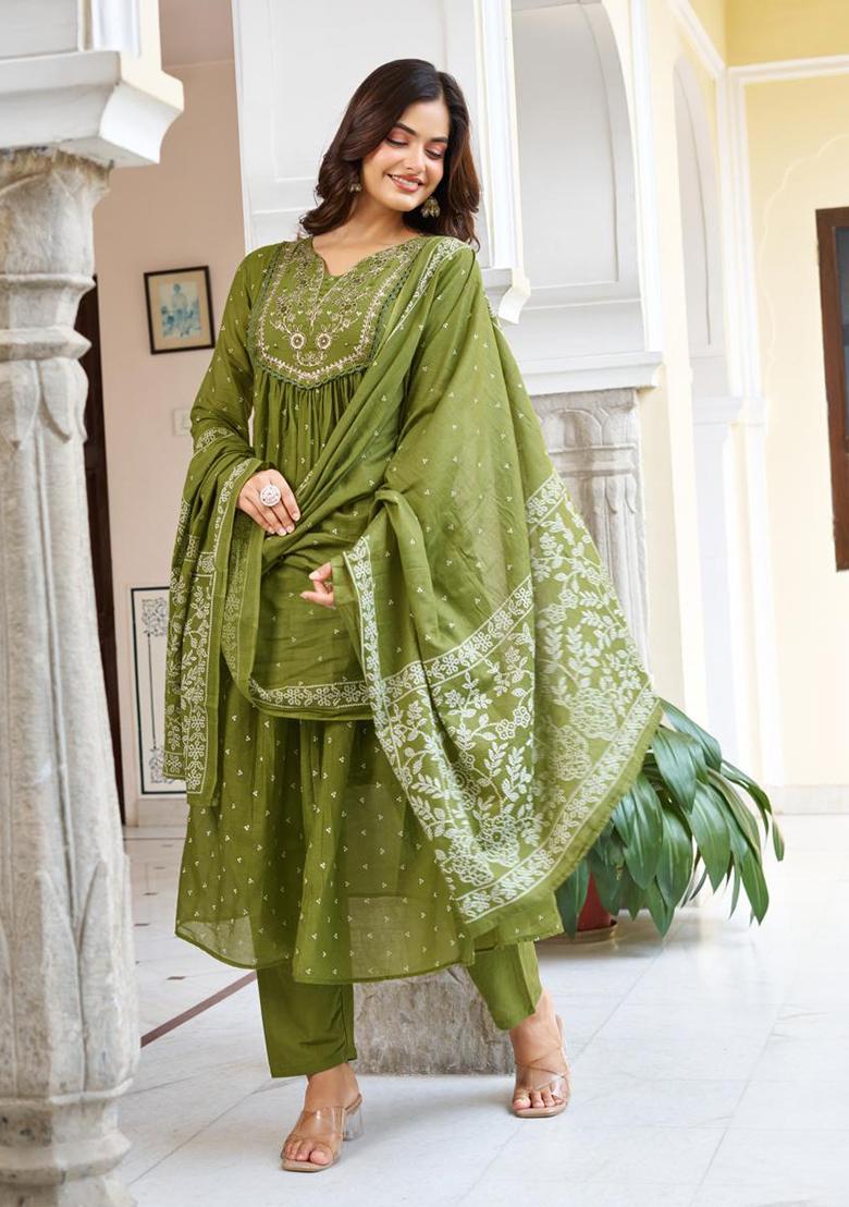 Mehendi Embroidery Cotton Kurta Set - Indya