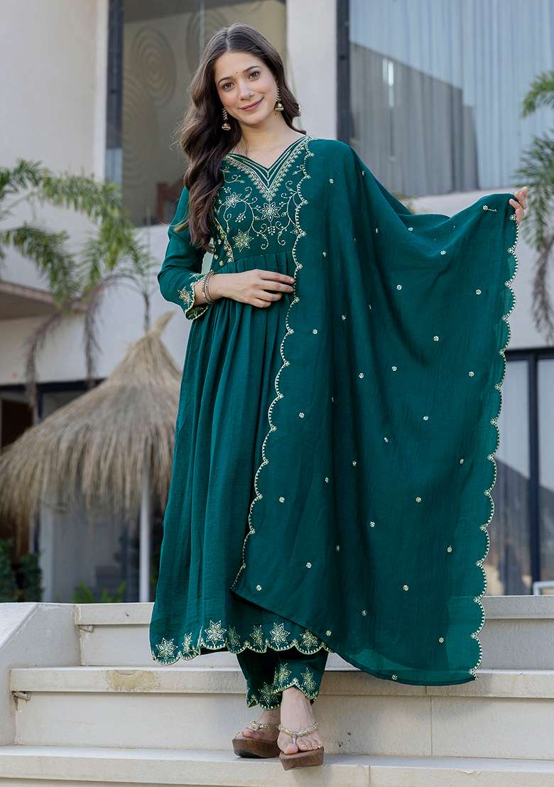 Blue Embroidery Silk Blend Kurta Set - Indya
