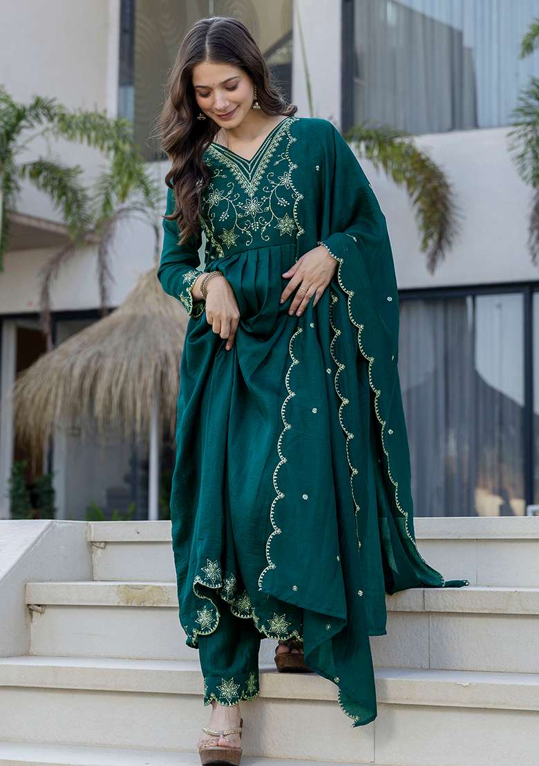 Blue Embroidery Silk Blend Kurta Set - Indya