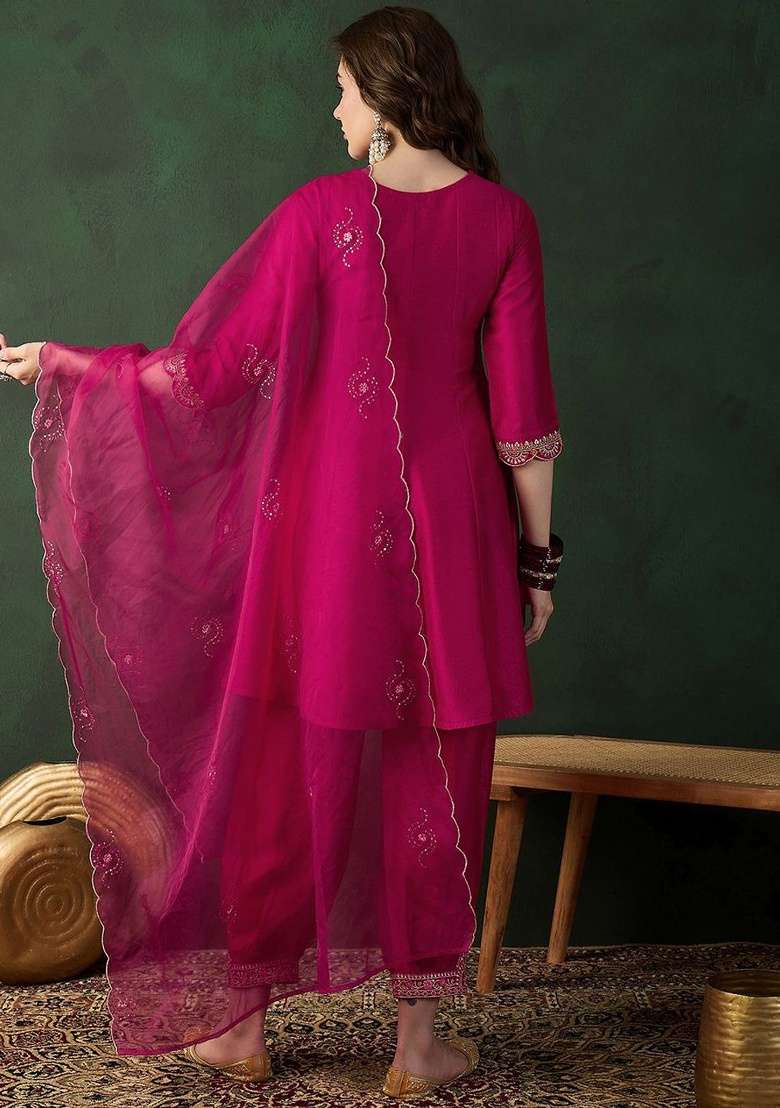 Pink Embroidery Vichitra Kurta Set - Indya