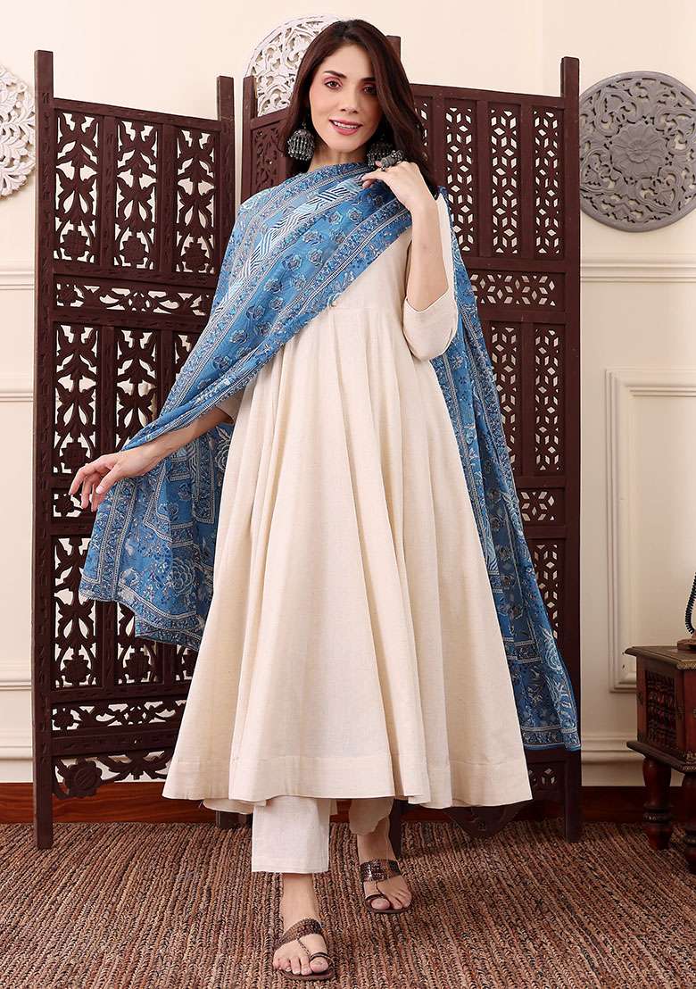 Off White Solid Silk Blend Kurta Set - Indya