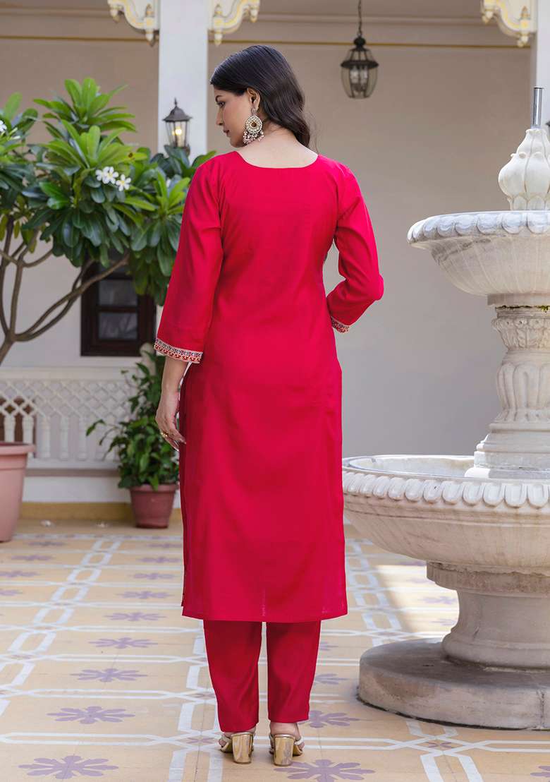 Red Embroidery Chanderi Kurta Set - Indya