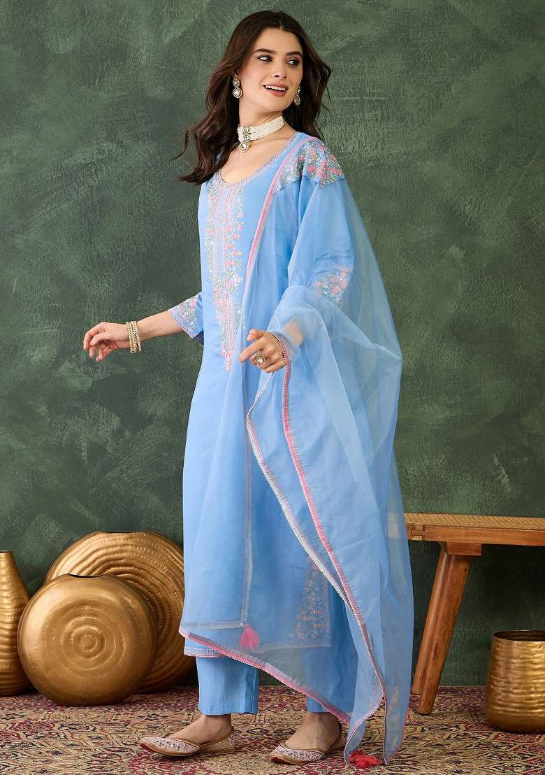 Sky Blue Embroidery Silk Blend Kurta Set - Indya