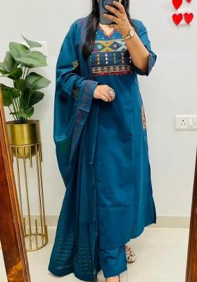 Blue Embroidery Cotton Kurta Set