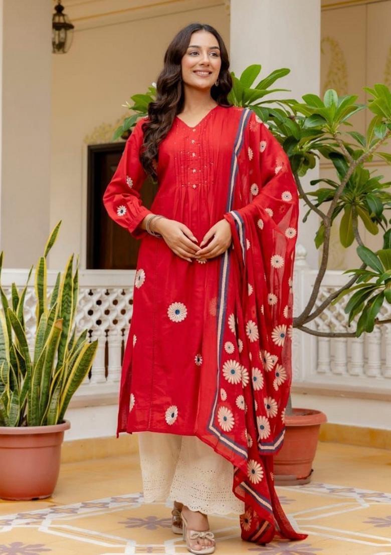 Red Embroidery Cotton Kurta Set - Indya