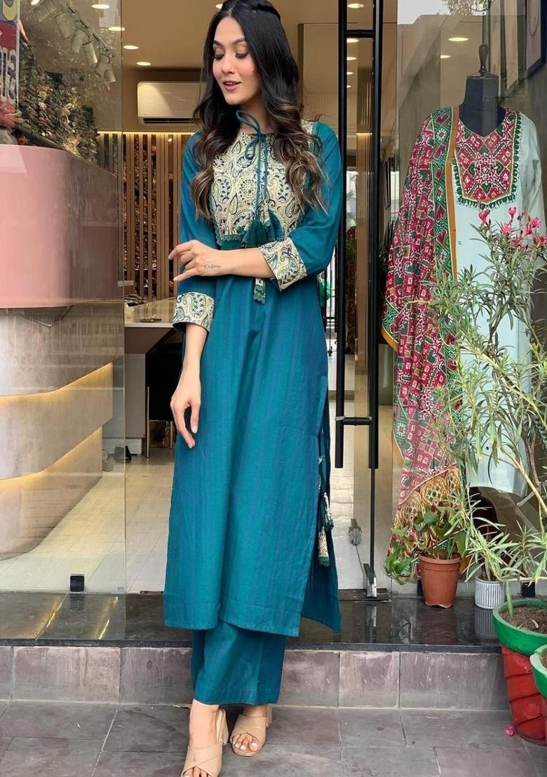 Blue Embroidery Cotton Kurta Set - Indya